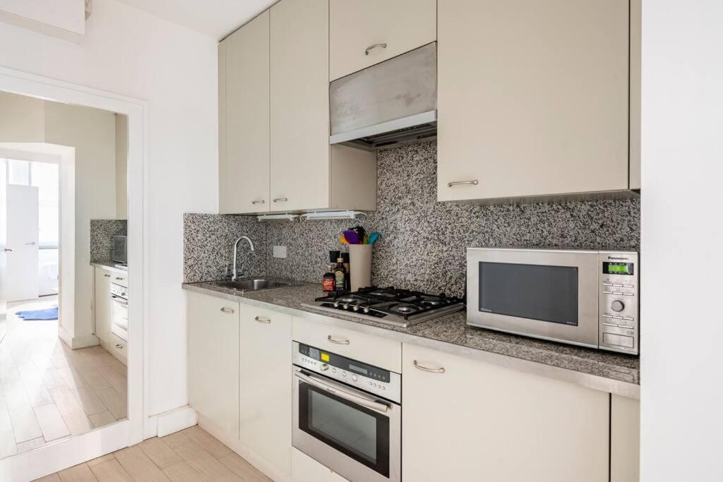 Chelsea Posh Apartment Londýn Exteriér fotografie